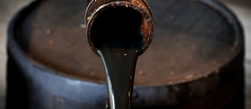 Експерти закликають до якнайшвидшого вибору моделі створення нафтових резервів в Україні