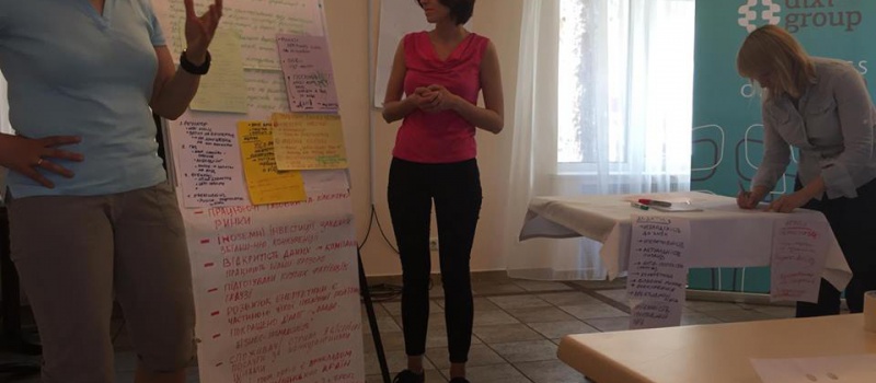 Команда DiXi Group зустріла літо на стратегічній сесії