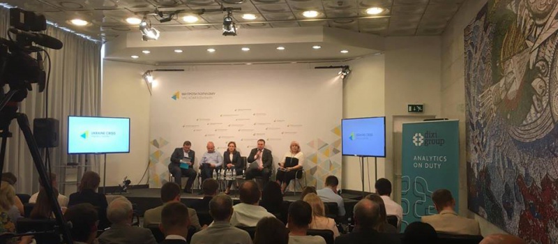 Експерти обговорили з чого почнеться реформа ринку електроенергії