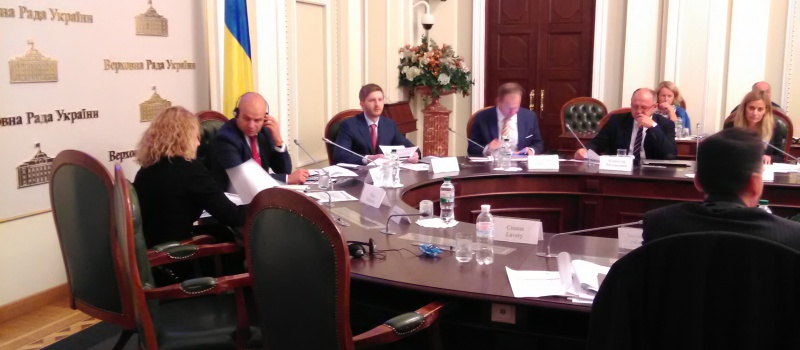 Прийняття законопроекту про ринок електроенергії є єдиним шансом на стабільну роботу галузі – експерти