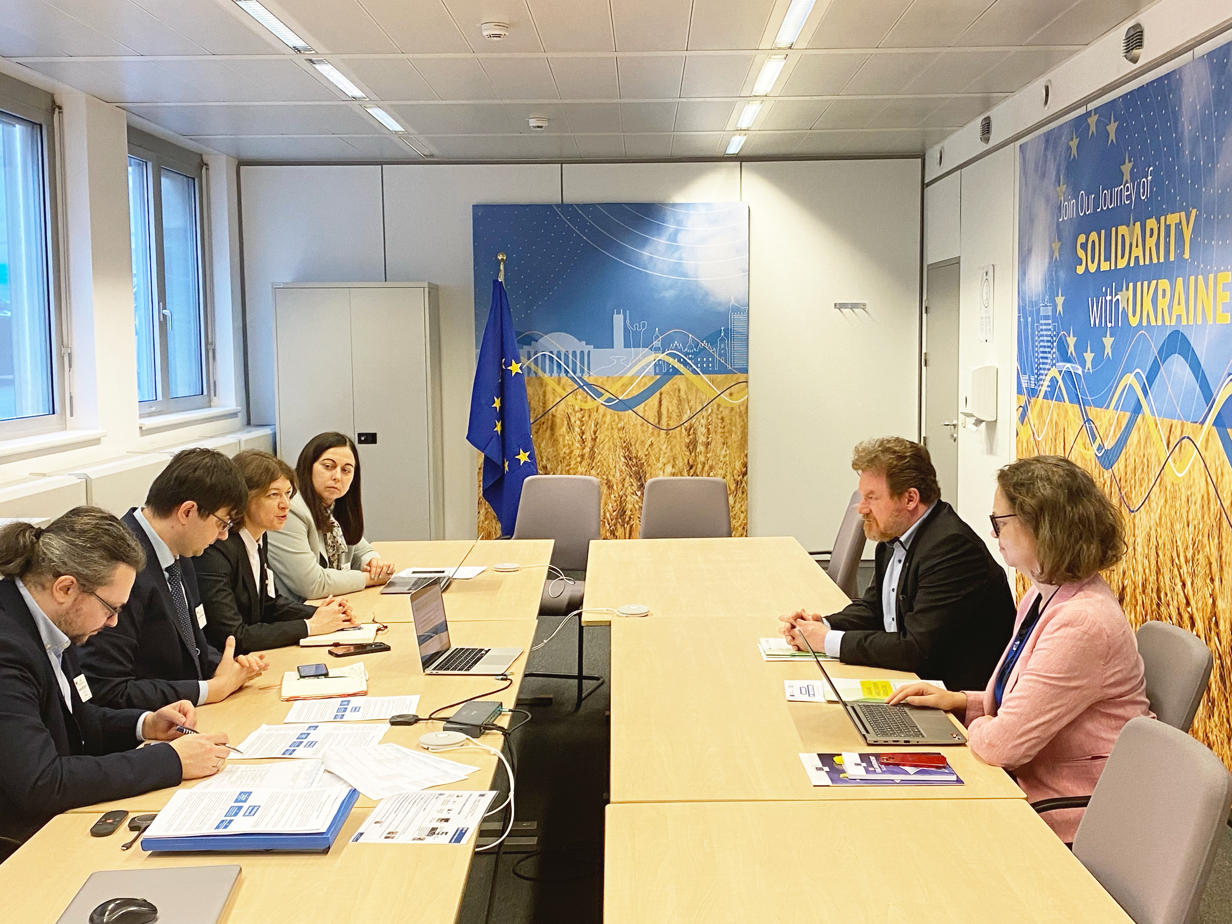 Команда DiXi Group обговорила наближення України до зеленого курсу ЄС з фахівцями Єврокомісії