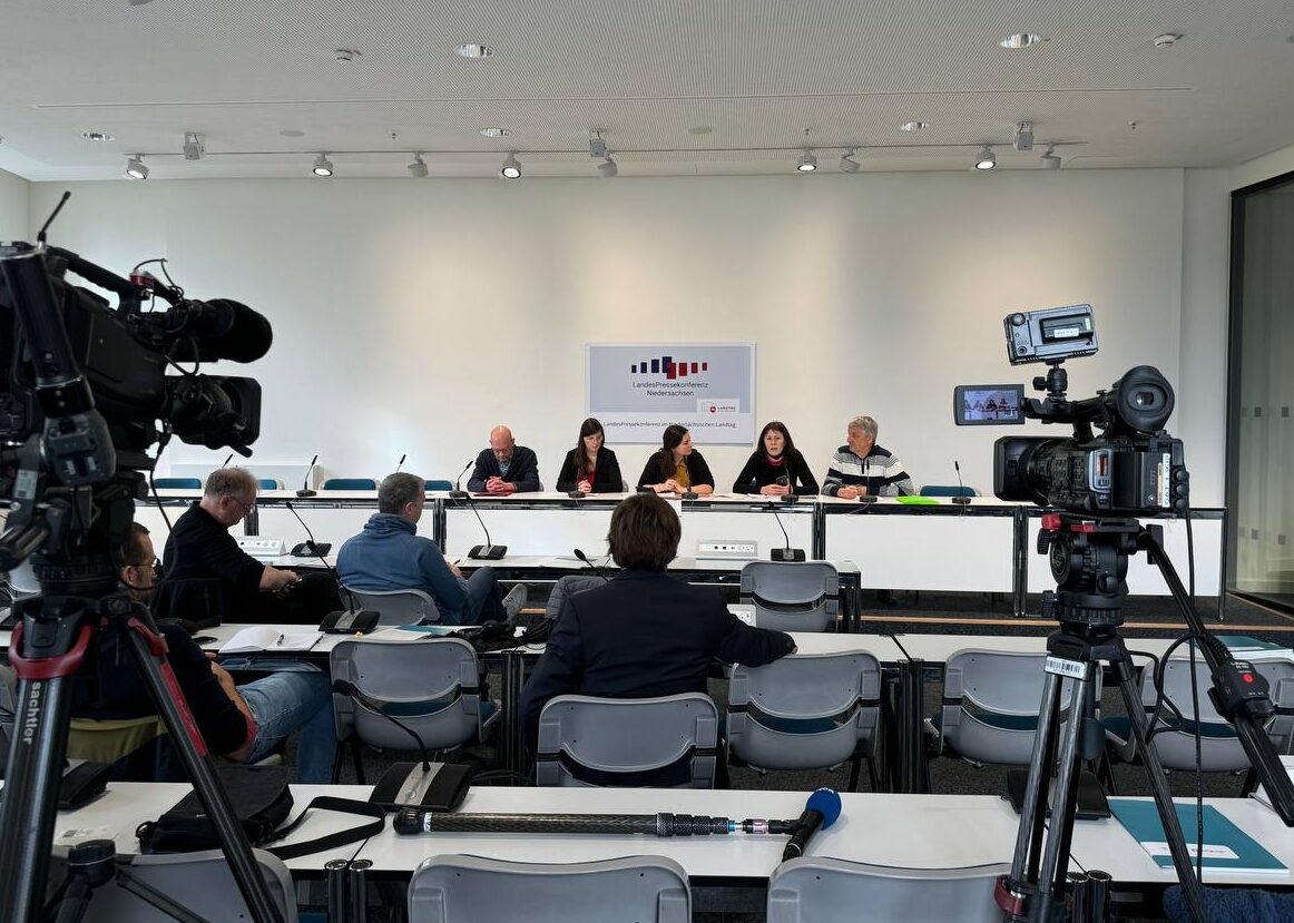 Співпраця Framatome та Росатома з виробництва паливних елементів у Лінгені може нести загрозу ядерній безпеці Німеччини – DiXi Group на прес-конференції