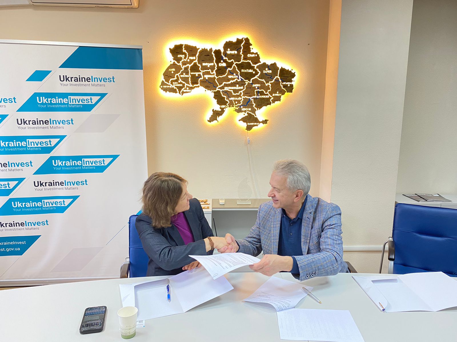 DiXi Group and UkraineInvest sign a memorandum of cooperation: a step towards Ukraine’s green recovery