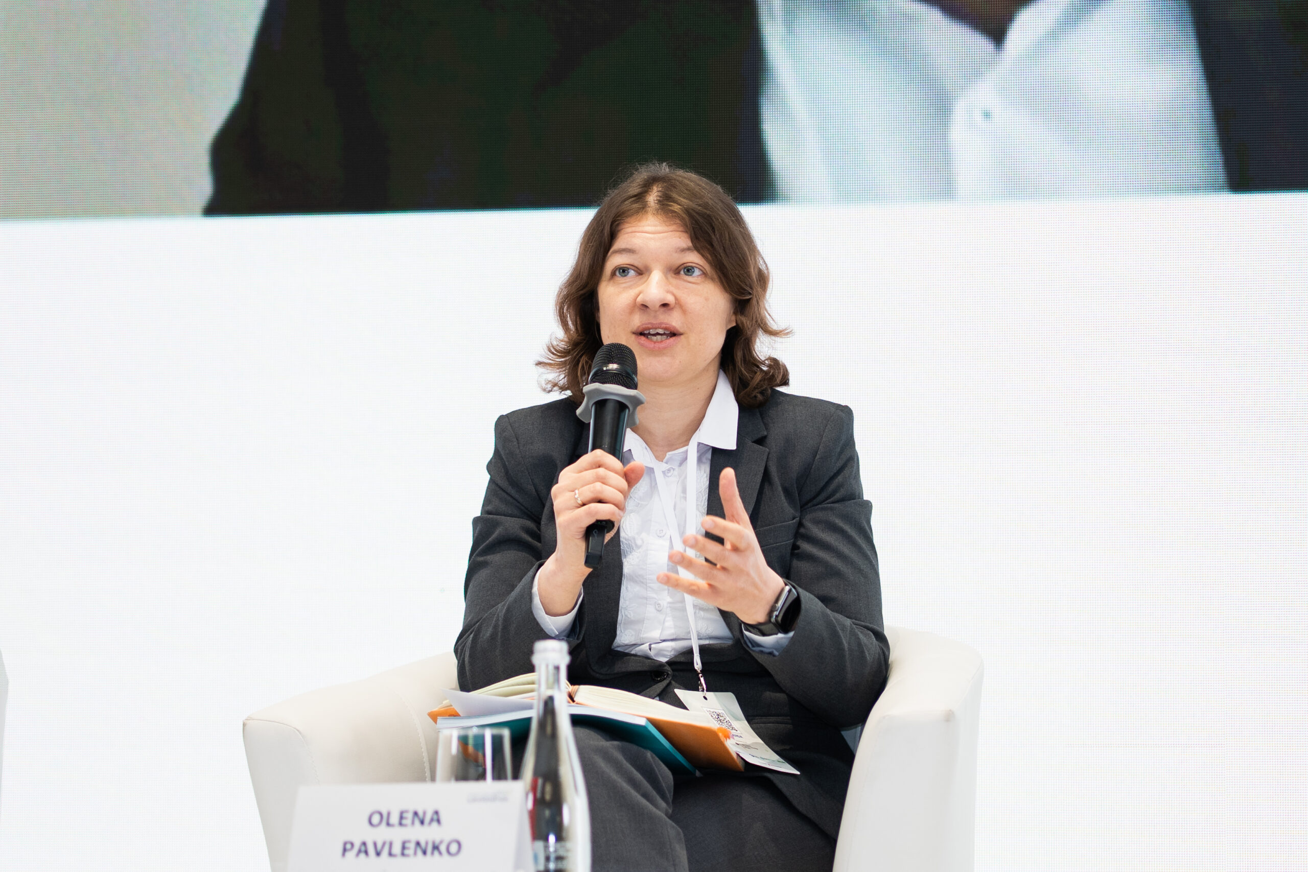 Поки інші обговорюють, як поєднати декарбонізацію та безпеку, Україна вже має перебудовувати енергосистему відповідним чином