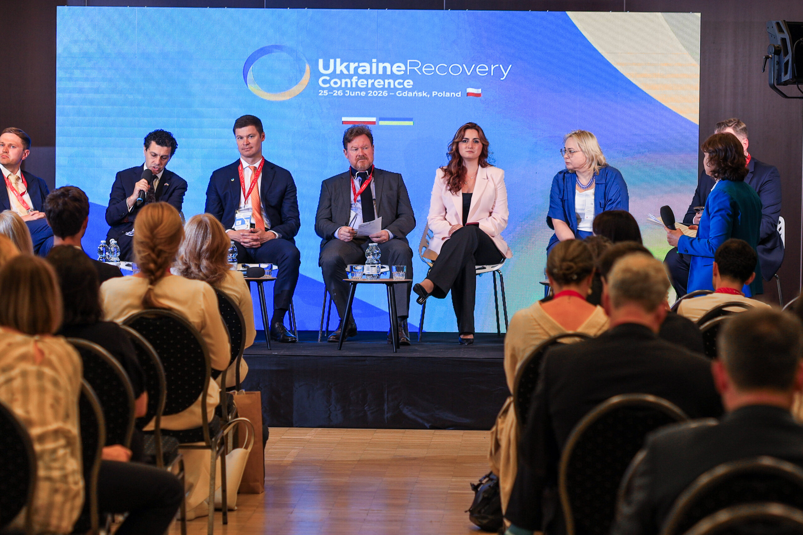 Генерація, опалення, накопичення енергії, мережі – на URC обговорили, куди інвестувати в Україні